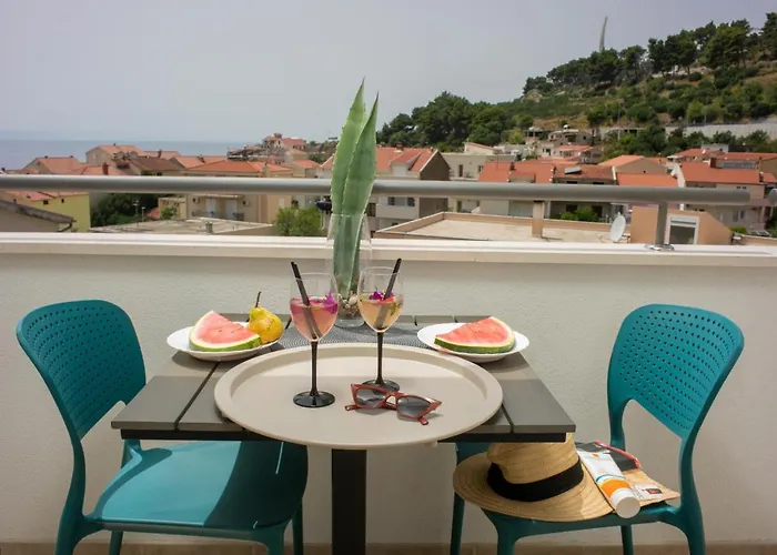 Sea View Ela Apartments