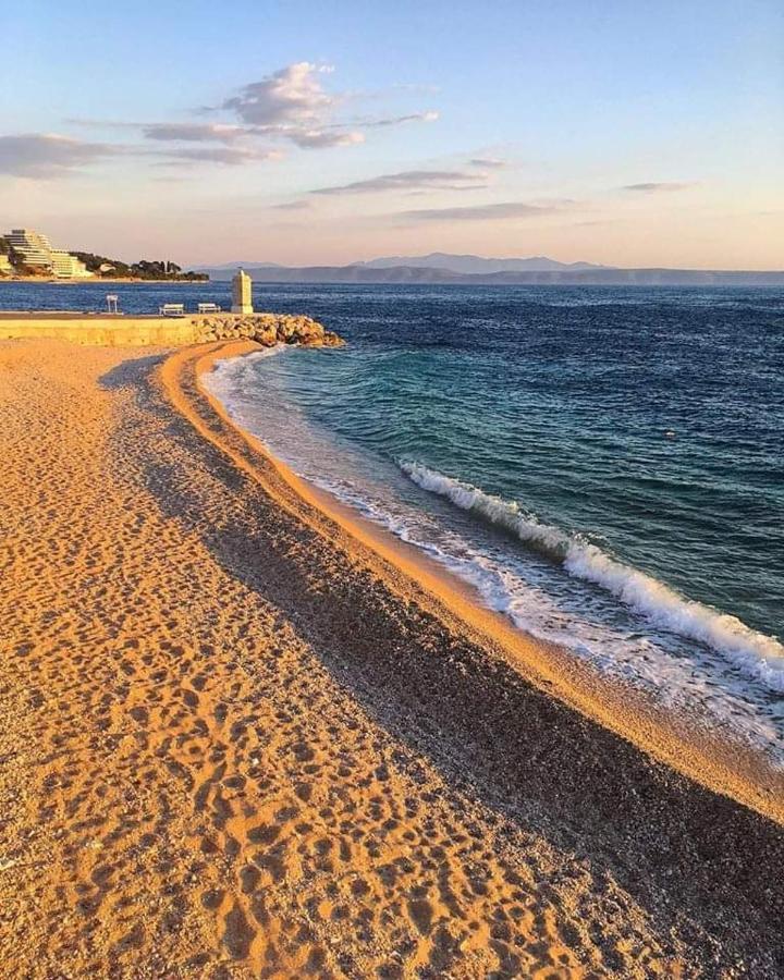 Sea View Ela